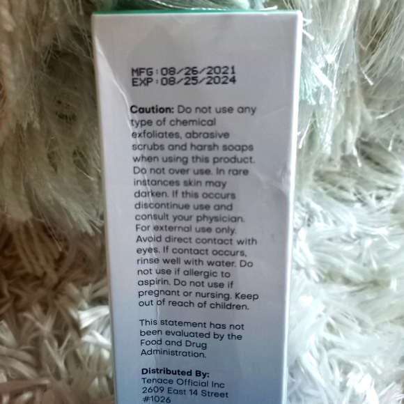 Evagloss  Razor bump solution - Picture 3 of 3